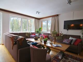 06. Groepsaccommodatie Gabl Sankt Anton Woonkamer