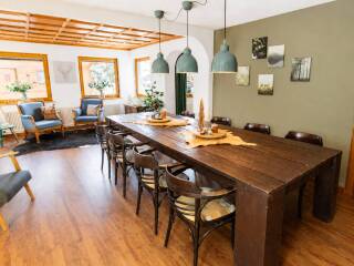 07. Catered chalets Alber Sankt Anton Woonkamer