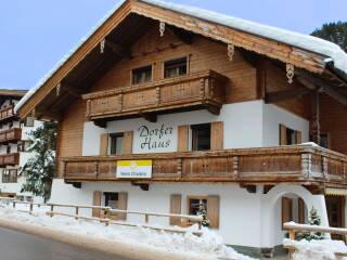 1 Catered chalet Dorferhaus Gerlos Voorkant