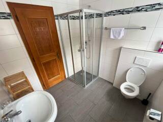 20. Catered chalet Alber Ski Arlberg Badkamer