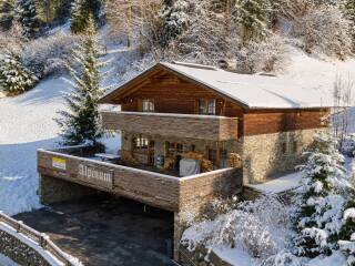 01. Catered chalet Alpinum Sankt Anton Aanzicht