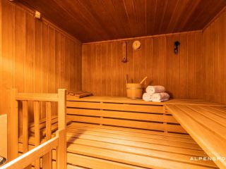 5 sauna 3