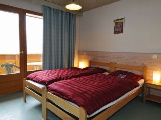Catered-chalet-Alpaka-Bedroom.JPG